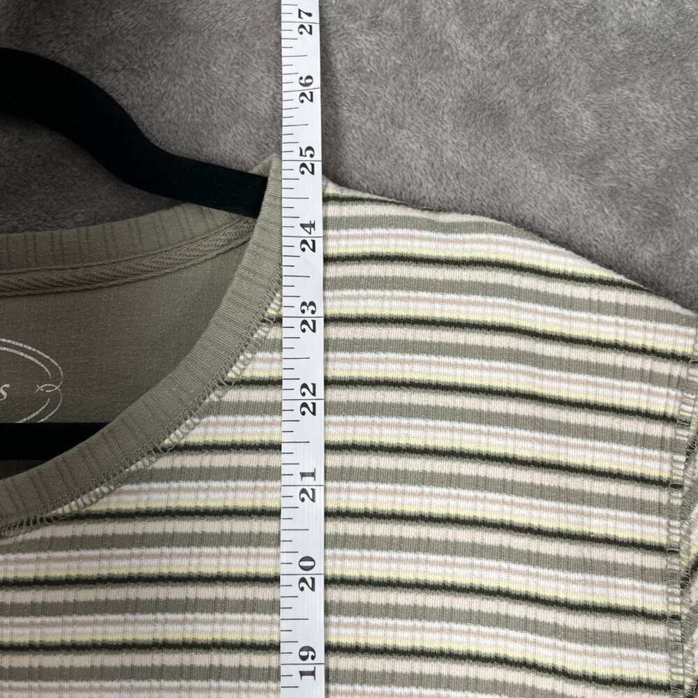 L.A. Blues Striped Henley Tee Women’s L Green Ribbed Y2K Retro Casual Normcore - Picture 7 of 8